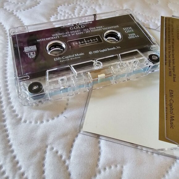 Frank Sinatra "Gold" Cassette Tape EMI-Capitol Music 1997 Vintage Collection - Picture 4 of 7